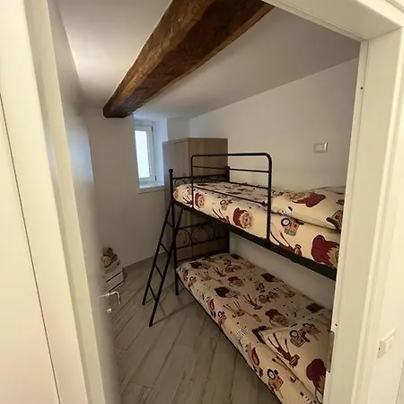 J Appartement